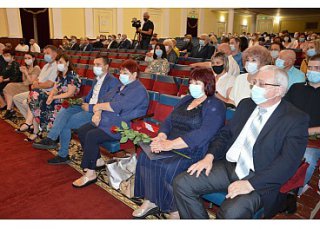 У Кропивницькому з нагоди професійного свята відзначили медичних працівників